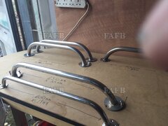 Stainless steel hand grab rails. - ID:124695