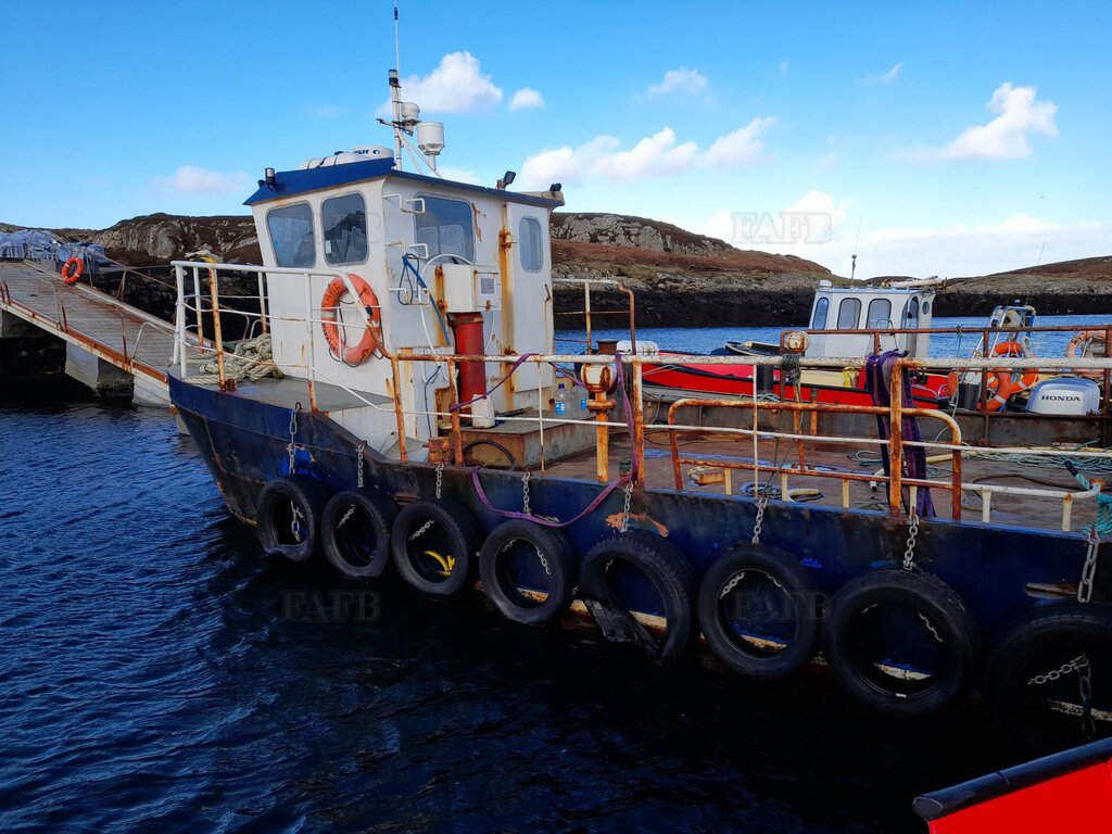 Alexander Nobles and Sons Build - Site Workboat