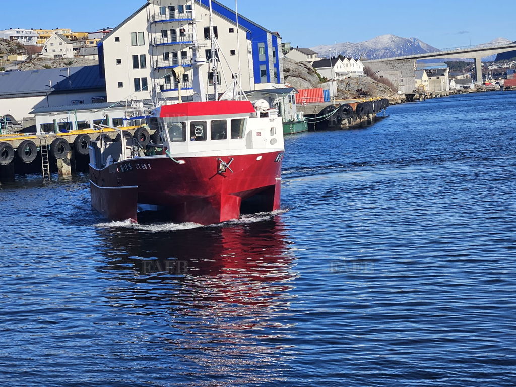 Ulvan Boat -