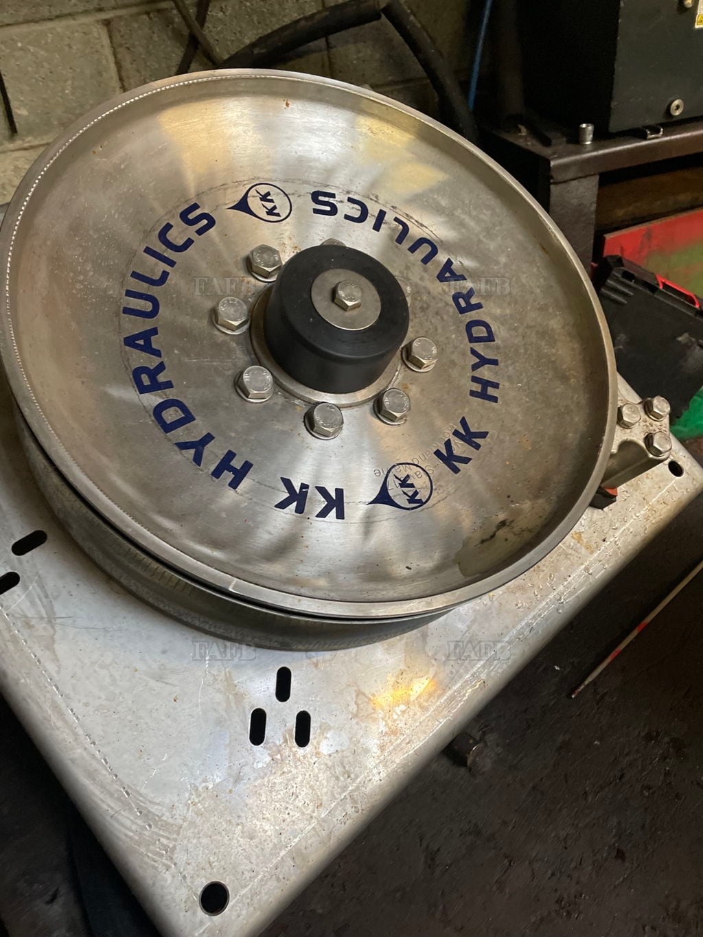 Hydroslave Potting Equipment