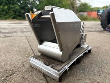 Bespoke Mackeral Stripping Boxes and Jigging Setup.