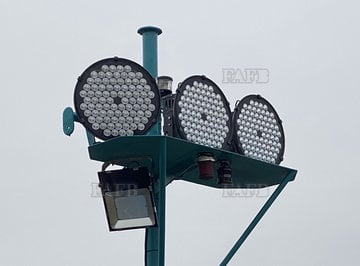 AAA SPOT LIGHTS NEW 250W 14.5”  or 500W  18.5” IDEAL FOR SEARCHING FOR DAHNS 