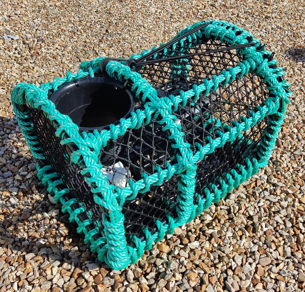 Plastic Frame Parlour Creels from UK Creels