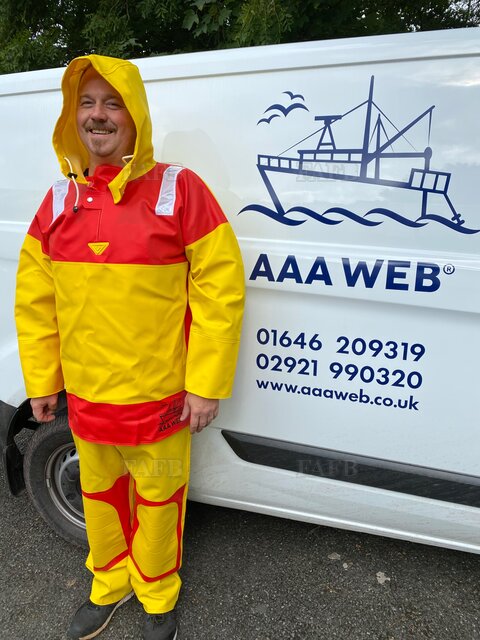 AAA OILSKINS PROMOTION £40 WWW. AAAWEB. CO. UK - picture 1
