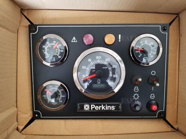 Perkins/ Caterpillar, Cummins, Iveco instrument panel - picture 1