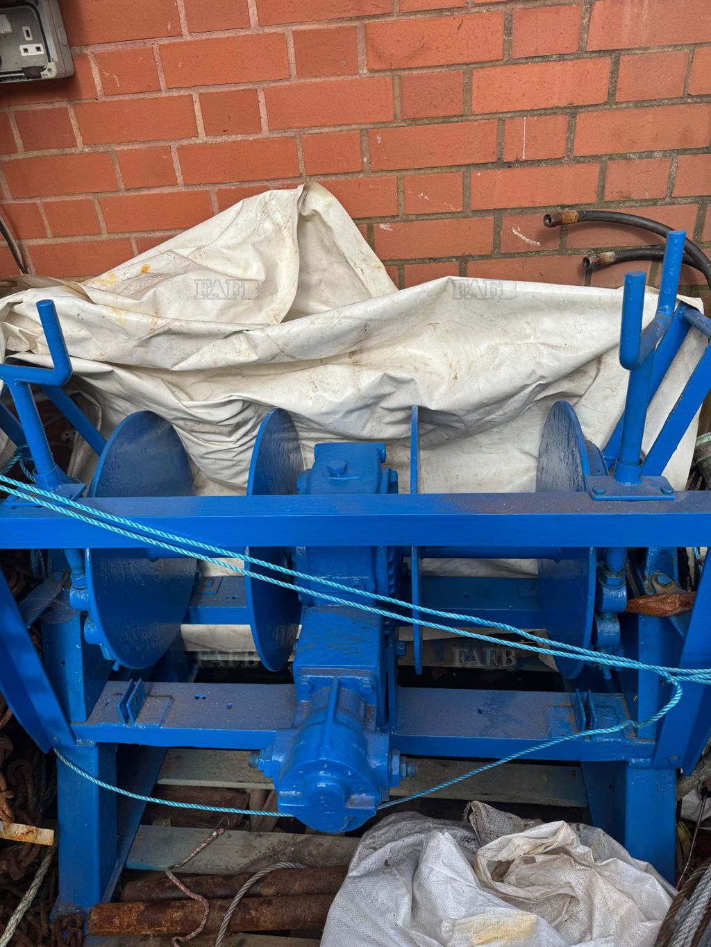 Double drum winch