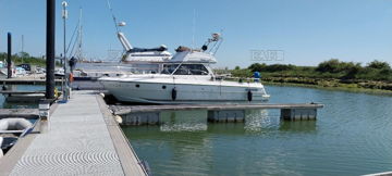 Blackwater Sports Fast Fisher Flybridge