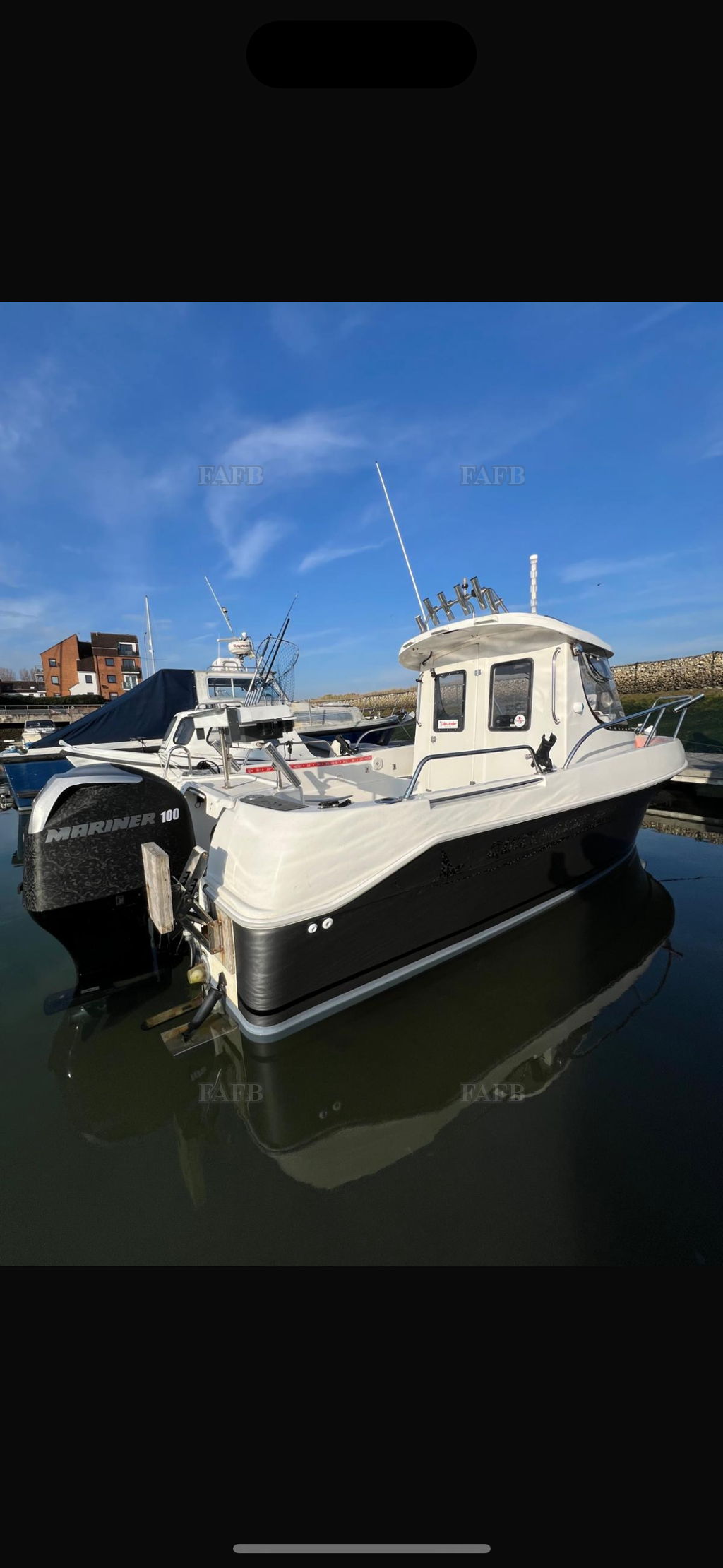 Quicksilver 560 pilot house