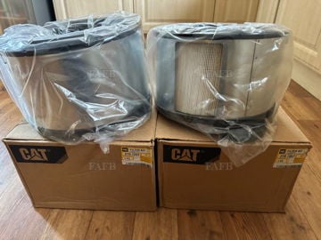 2 Cataerpillar filters