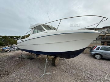 Beneteau Antares 710