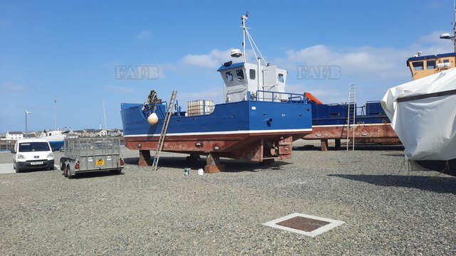 Landing craft - picture 1