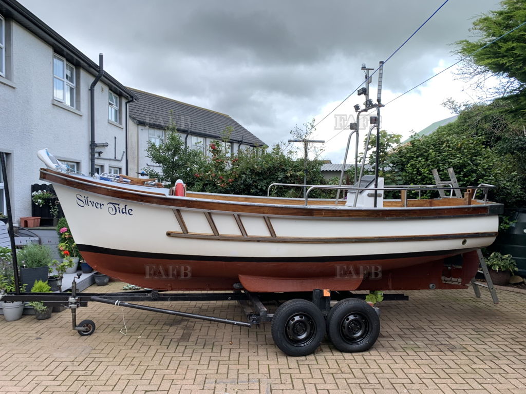 Plymouth Pilot 18