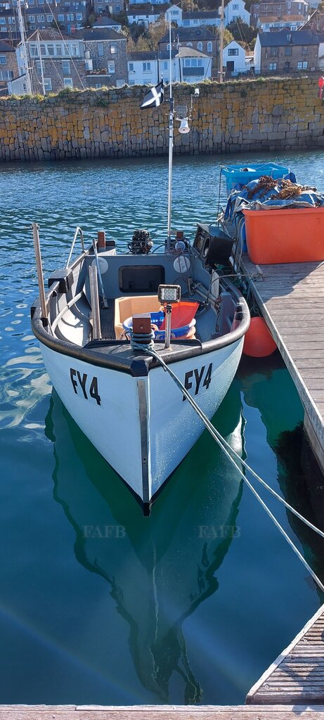 17&#039; Fiberglass Cove boat
