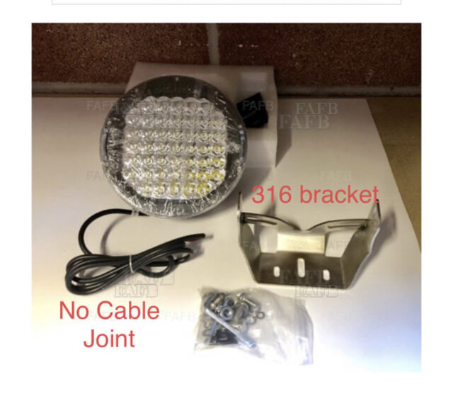 225w Cree light bar spot . 316 bracket and no cable joint - picture 1