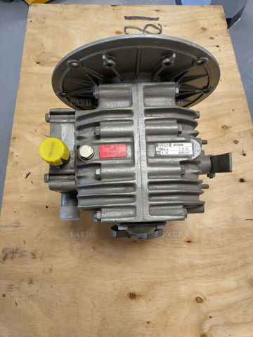 New Old Stock Volvo Penta MS25A 2.74:1 Marine Gearbox