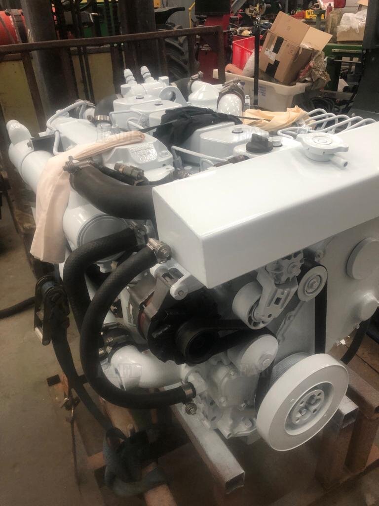 CUMMINS 6BTA ENGINES AND ZF GEARBOXES 