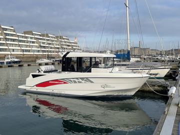 Beneteau barracuda fast fisher 8