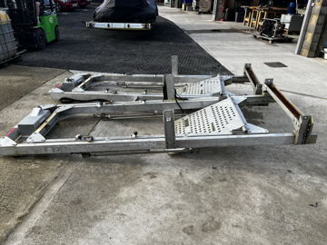 Aluminium Dive Lifts with Electric Winches